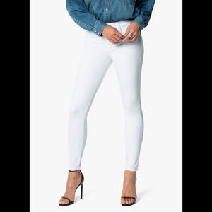 JOE’S JEANS 🥰 WHITE FLAWLESS SKINNY MID RISE